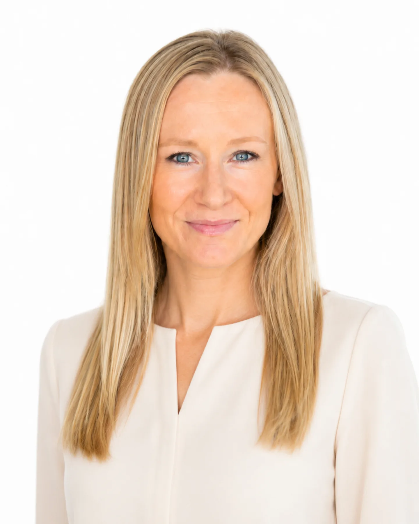 Jennifer Johnson, Principal of BESPOKE Professional Relations